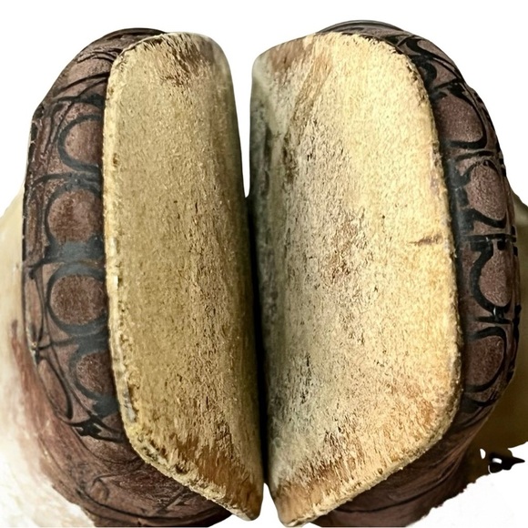 Salvatore Ferragamo Brown Vara Bow Gancini Print Low Heel Pumps – Size 8B - Picture 5 of 10